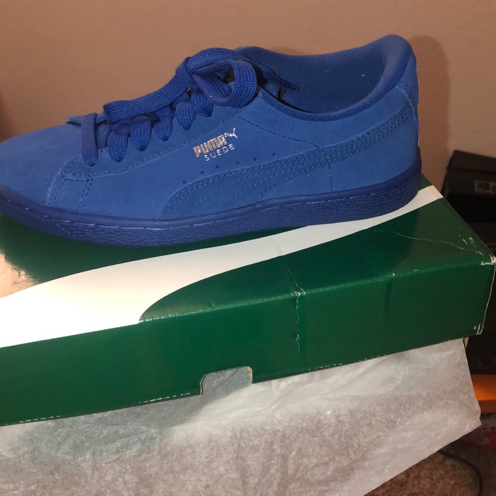 Blue suede shoes